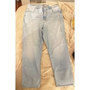 American Eagle Light Wash Jeans